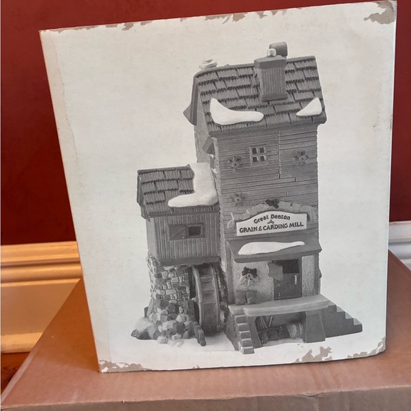 Dept 56 Dickens Village Series “Great Denton Mill” with Box & Light,Retired 1993 - Picture 2 of 11